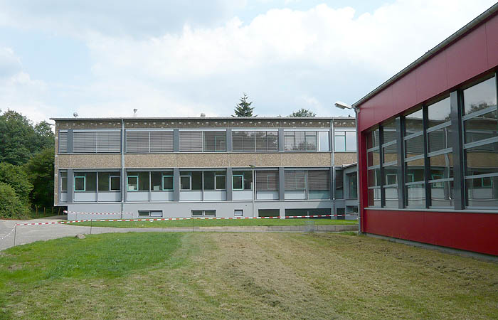 Dietrich-Bonhoeffer-Gymnasium, Sanierung der Fassaden, Innenraumgestaltung, Bergisch Gladbach-Heidkamp
